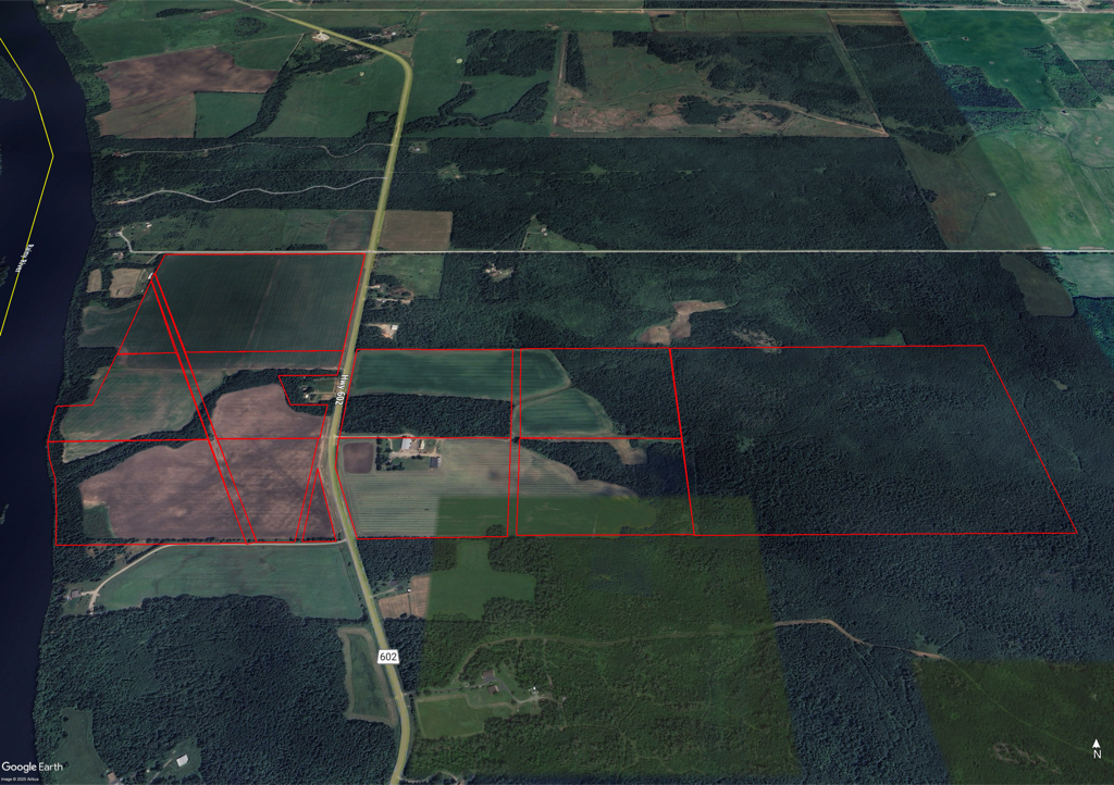 8044 On 602 Highway, Emo