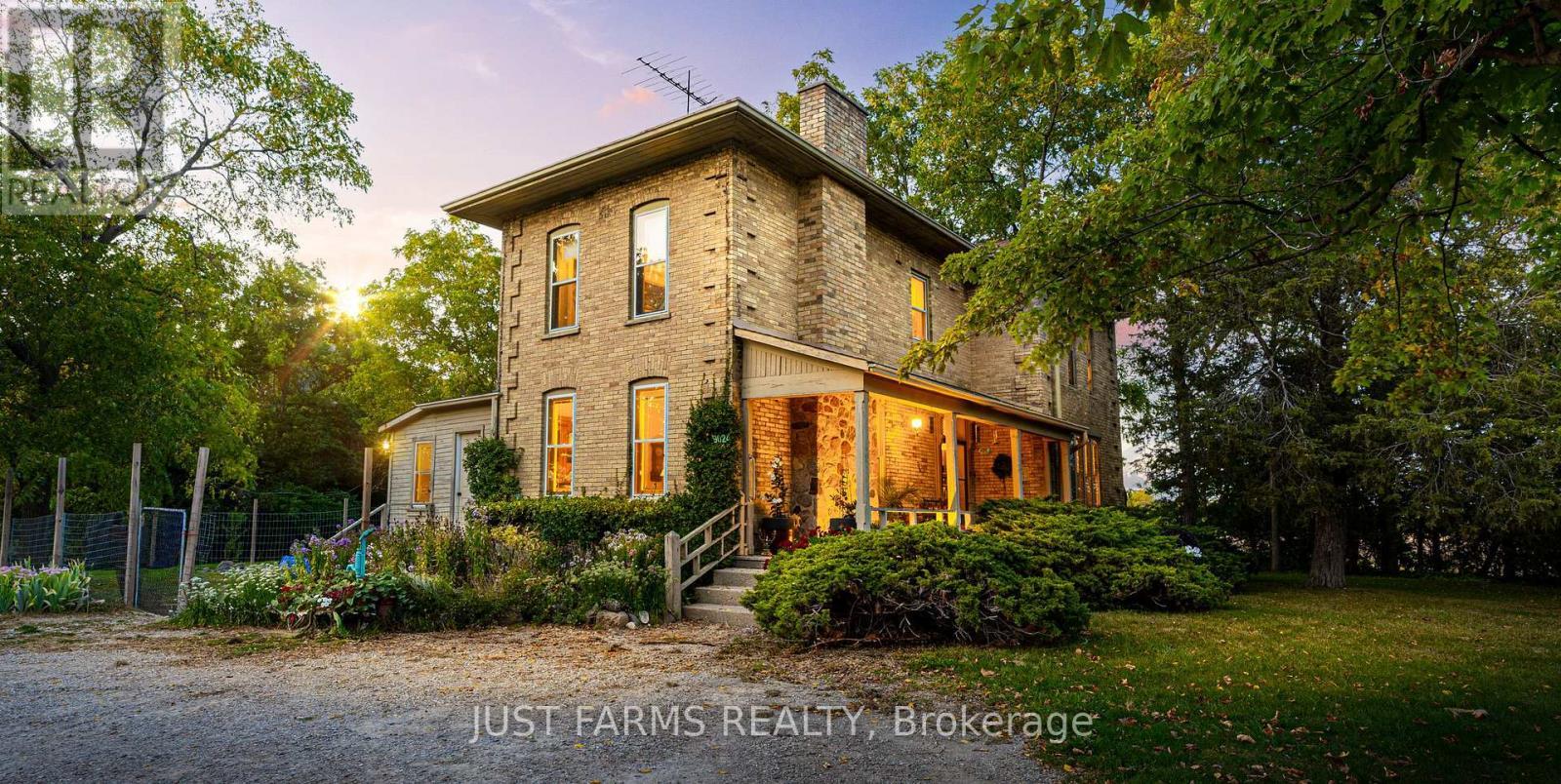 9024 Wood Drive, Lambton Shore